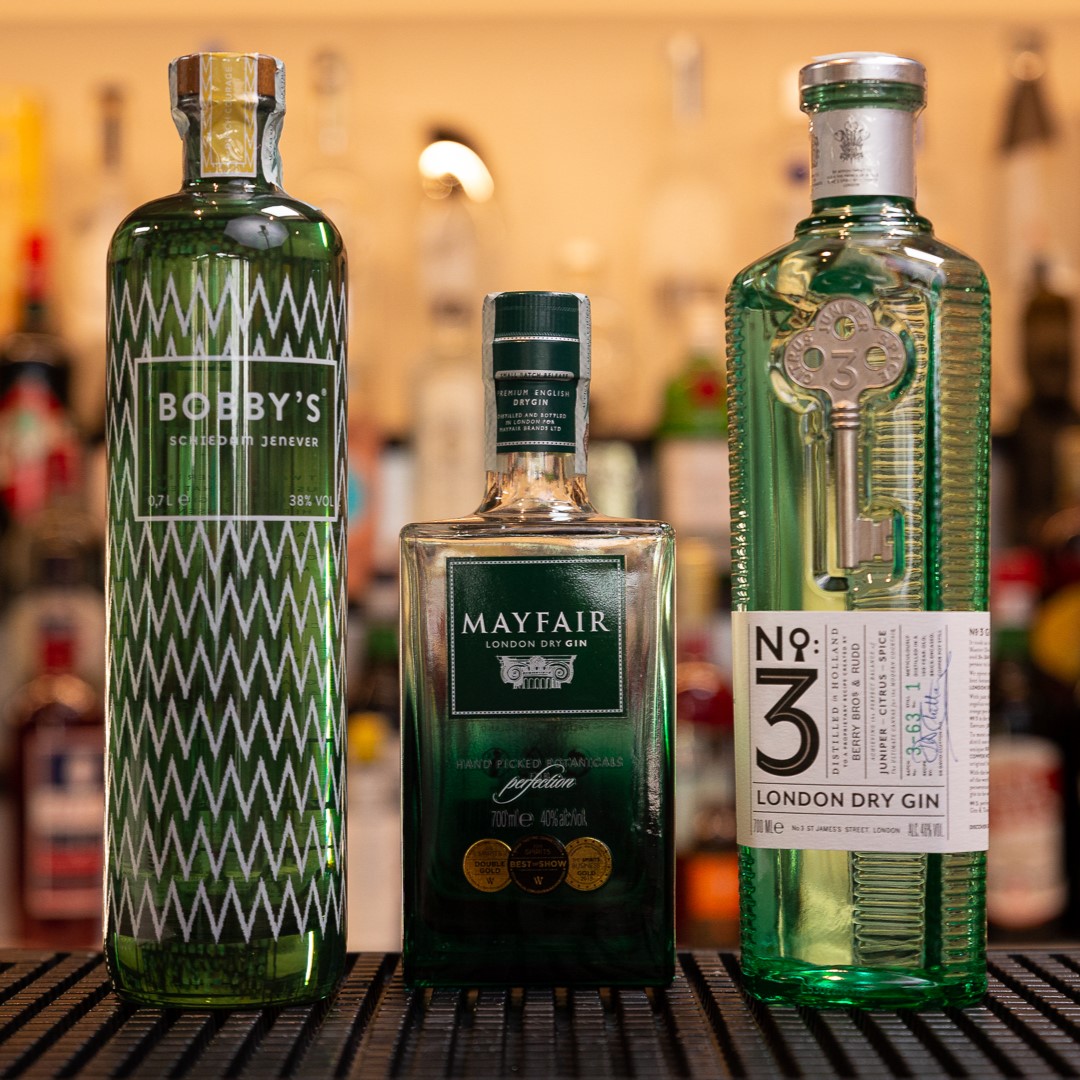 3 bottiglie di gin: bobby's, mayfair, n3